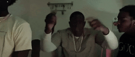 200.gif?cid=fc005b0805f406b833fa20753a9f8310951d2a724e0041e3&rid=200.gif&ct=g