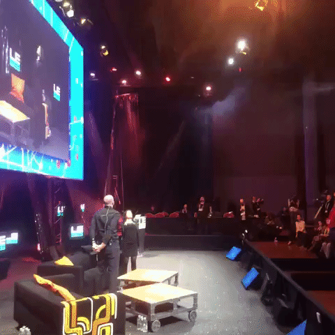 adamtinworth leweb14 GIF
