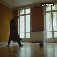 Foot Confine GIF by CANAL+