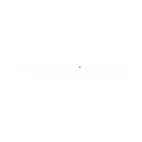 Momentsbyalperklein Sticker
