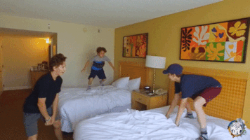 200.gif?cid=fc005b08709c34300ef813430dc44ae982e39bcf75dfbfd2&rid=200.gif&ct=g