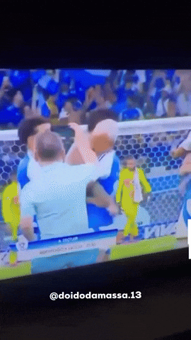 Doidodamassa13 GIF