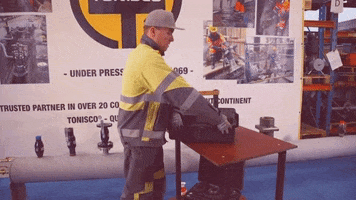 Tonisco GIF