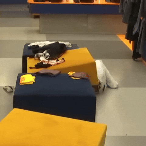 Operacion Triunfo Hide GIF