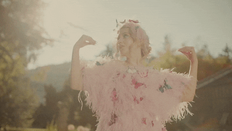 giphy.gif?cid=ecf05e4790cfb326a657d08fd232f0eefe8815694a802eaf&rid=giphy.gif