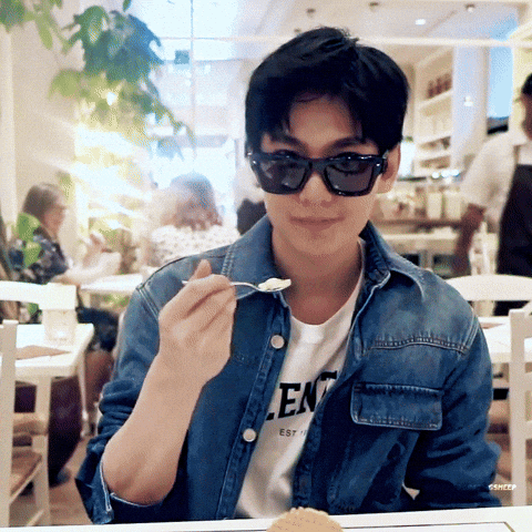 Yang Yang GIF