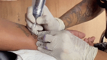 uwsblvckinktattooz_braam GIF