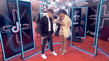 200.gif?cid=fc005b087b1e0e05a0770194a1ec5c9fe2aa1a849c4c8ace&rid=200.gif&ct=g