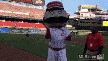 coming at you cincinnati reds GIF by MLB