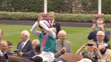 Excited Come On GIF by Ascot Racecourse
