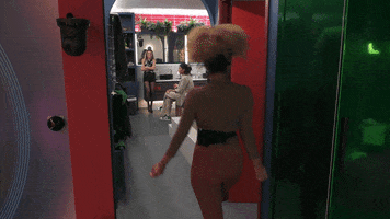 Look At Me Queen GIF by Big Brother 2022