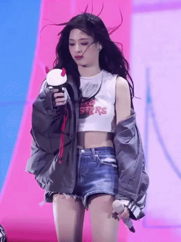 Ahyeon GIF