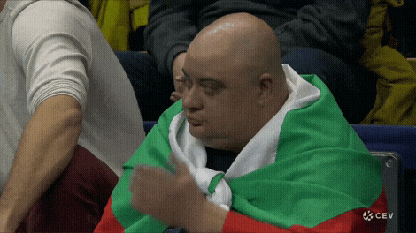 giphy.gif?cid=cafe52e9vtooeg2p2kqo21xe2c