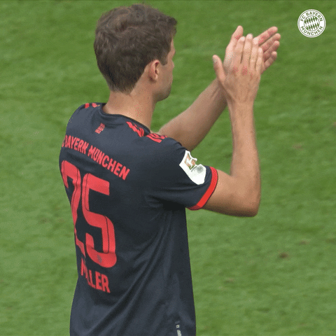 Thomas Muller Thank You GIF by FC Bayern Munich
