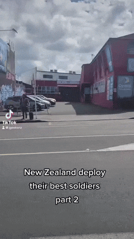 Thor Ragnarok GIF