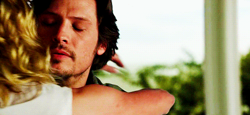  hug love couple GIF