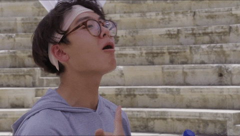 Derek gargles on Amazing Race