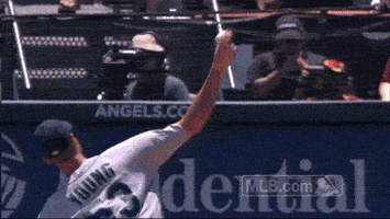 200.gif
