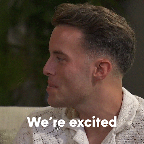 Bachelorette 19 - Gabby Windey - Rachel Recchia - Sept 13 - *Sleuthing Spoilers* - Page 9 Giphy.gif?cid=ecf05e47987b8fcf6451df49fdc3c6f0fb053e1c6ca3df05&rid=giphy
