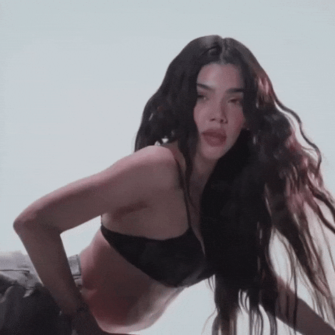Kenia Os GIF