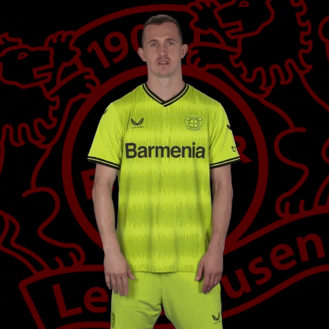 Scared Heart Attack GIF by Bayer 04 Leverkusen