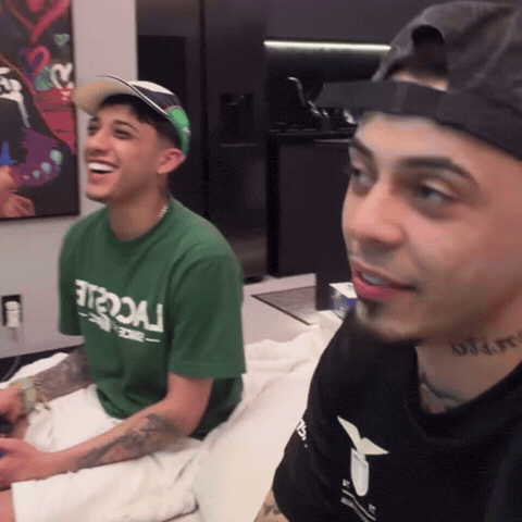 2T GIF