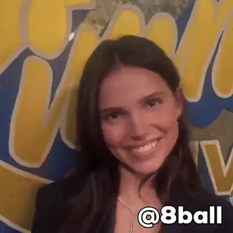 Nikki Obsession GIF