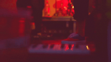 RAUM27 GIF
