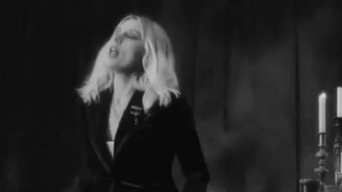 Wolf Alice Ellie Rowsell GIFs - Get the best GIF on GIPHY