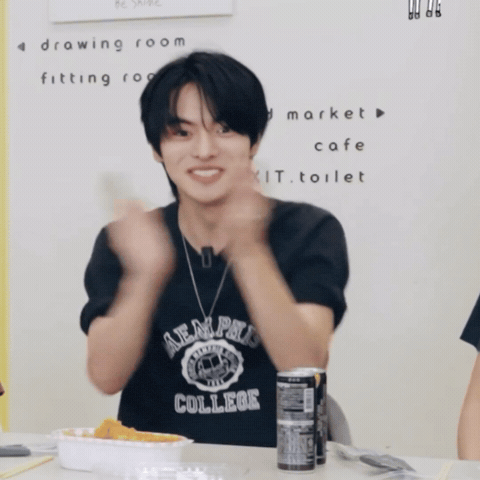 Leo GIF