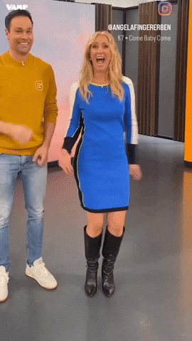 giphy.gif