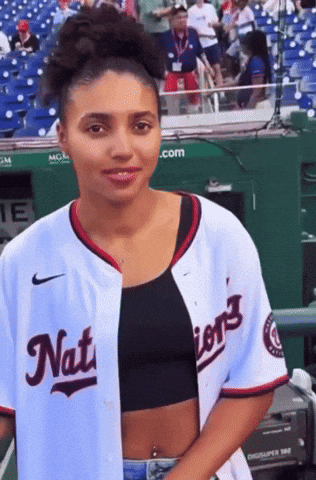 Azzi Fudd GIF