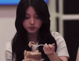 Burger Ive GIF