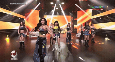 Mywalo GIF