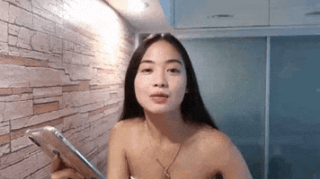 Allianadolina Crisiana GIF