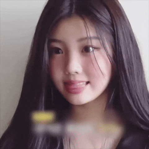 Wonhee GIF