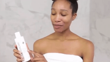 Acne Vivant GIF