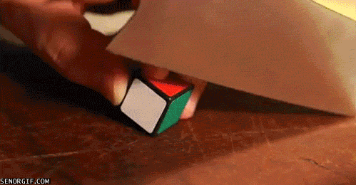 ФактДня
Эрнё Рубик прославившийся изобретённым в 1974 году кубиком в феврале