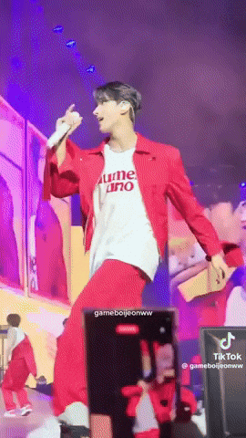 Numero Uno Dk GIF