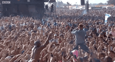 A gif of Reading festival crowd.