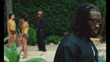 London Love GIF by Odeal
