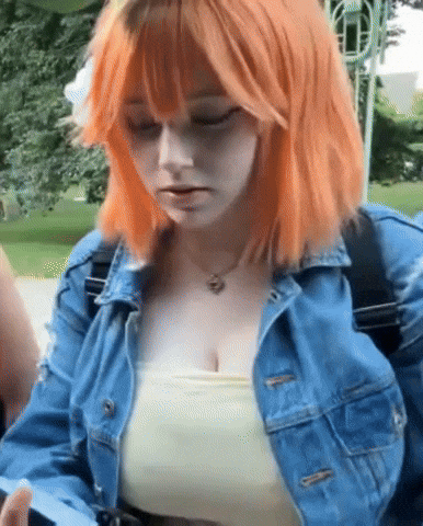 Upminaa GIF