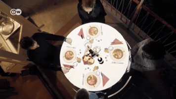 dw-digital  GIF