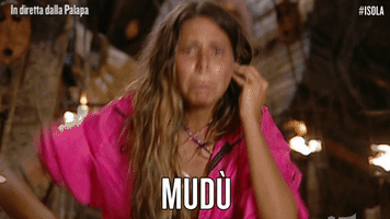canale 5 sarah GIF by Isola dei Famosi