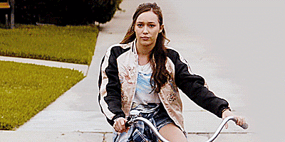 loor alycia debnam-carey GIF