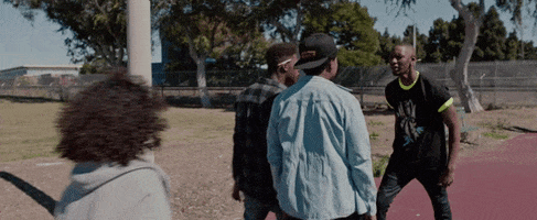 200.gif?cid=fc005b082a6d72ff8bdf2c9650b294bb619a1f9c5ebea59b&rid=200.gif&ct=g
