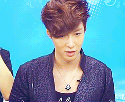kayke exo lay exo funny exo lay GIF