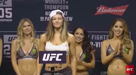 Weigh In Strong Woman GIF by UFC
