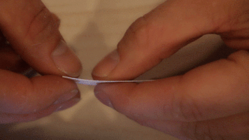 Zamnesia heart cannabis rolling filter GIF