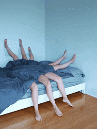 creepy-bed-body-l4Jz0ejsmBvLNIvuM